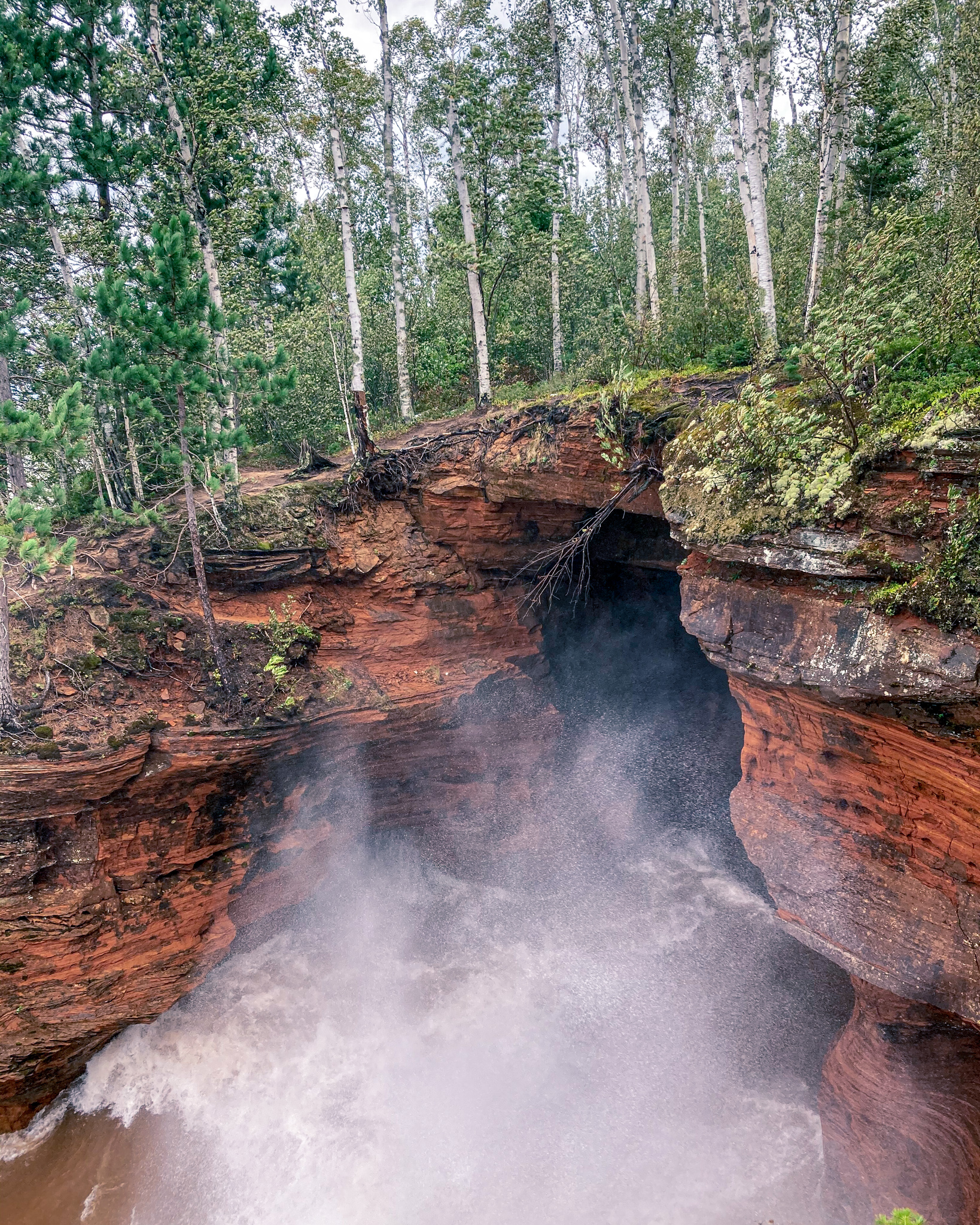 Image of a Gale and Large waves at the Apostle islands sea caves on Lake Superior