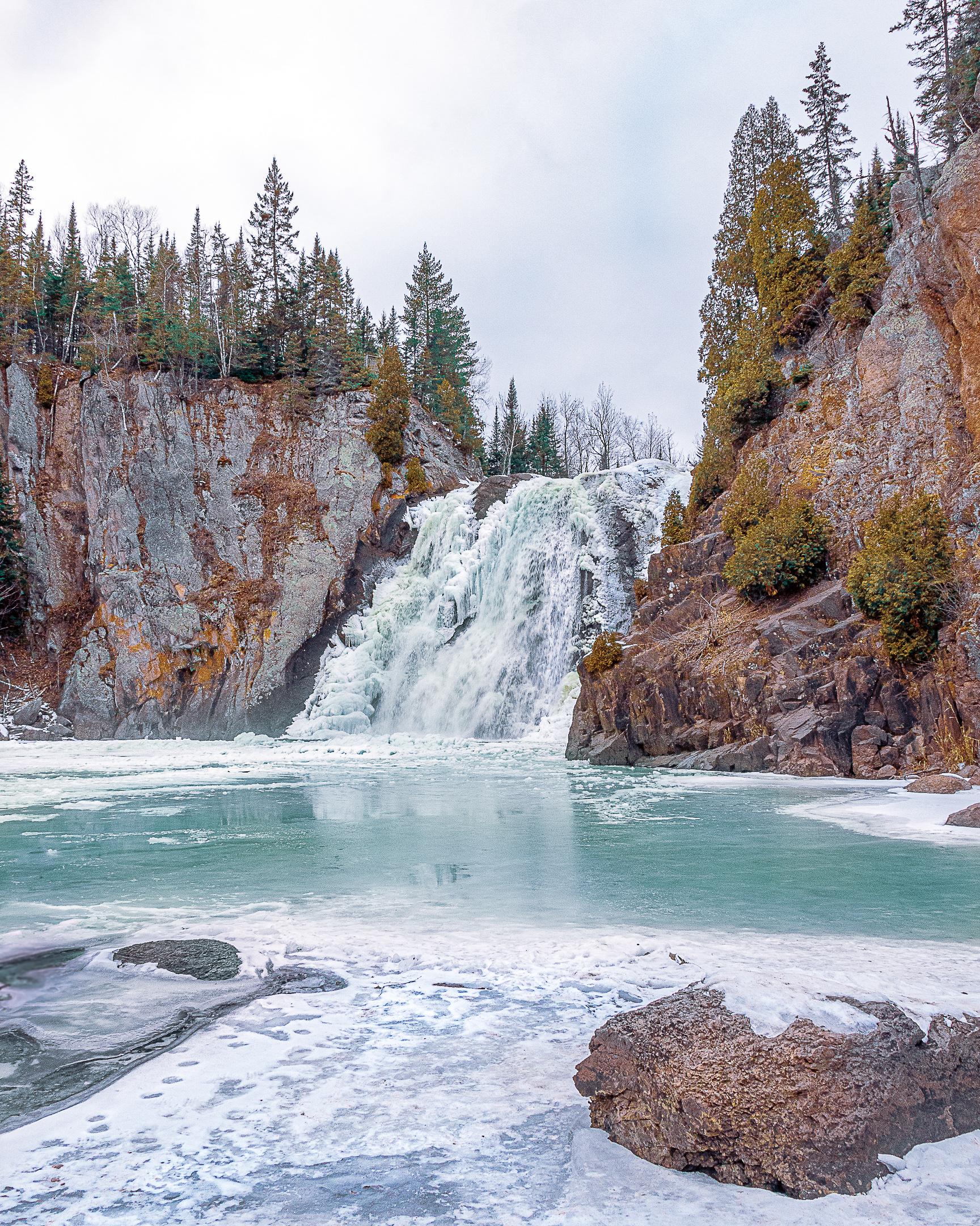 Frozen High Falls on the North Shore of Minnesota Best Winter Hikes