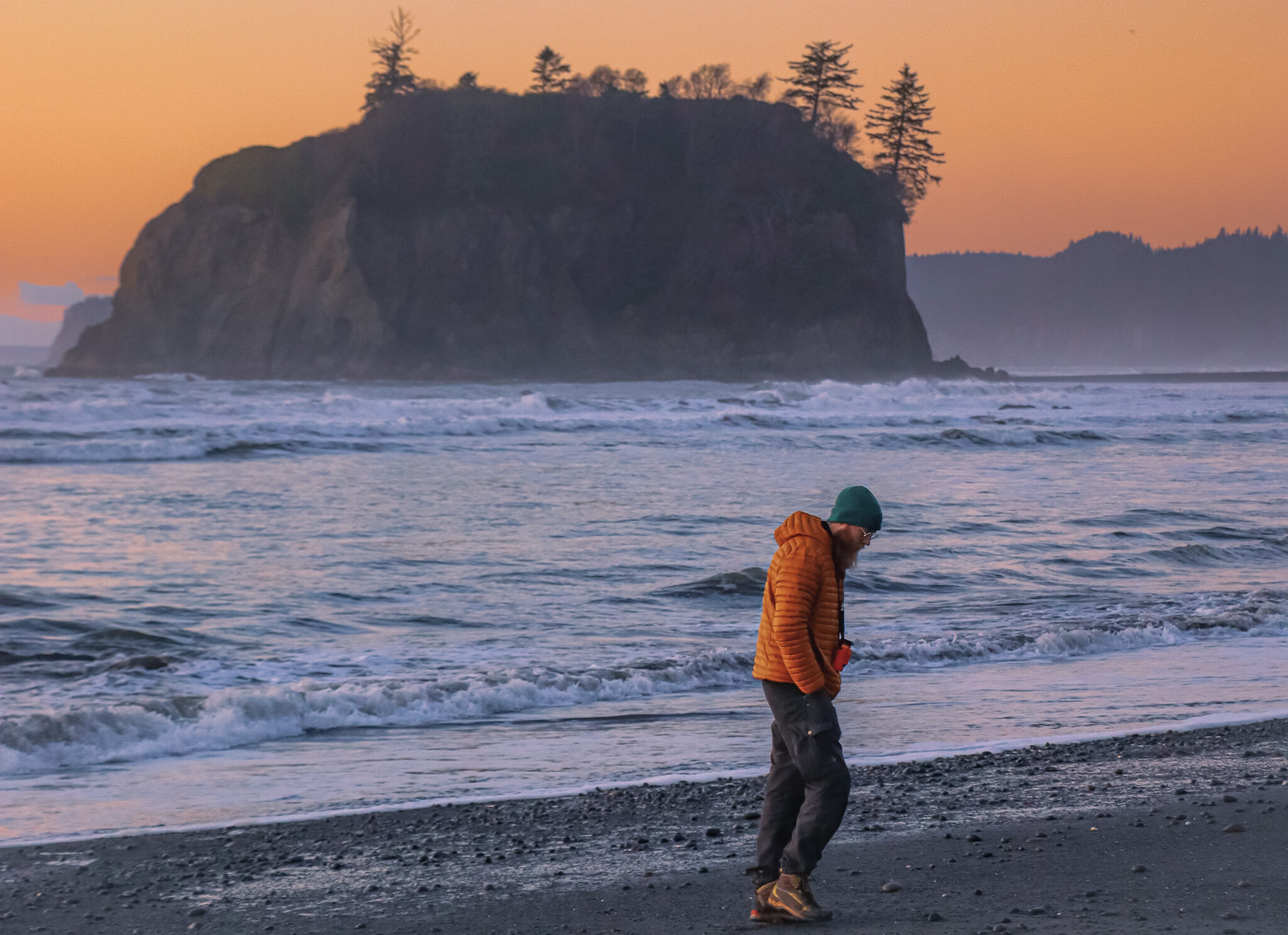 sunset on Ruby beach in Olympic National Park