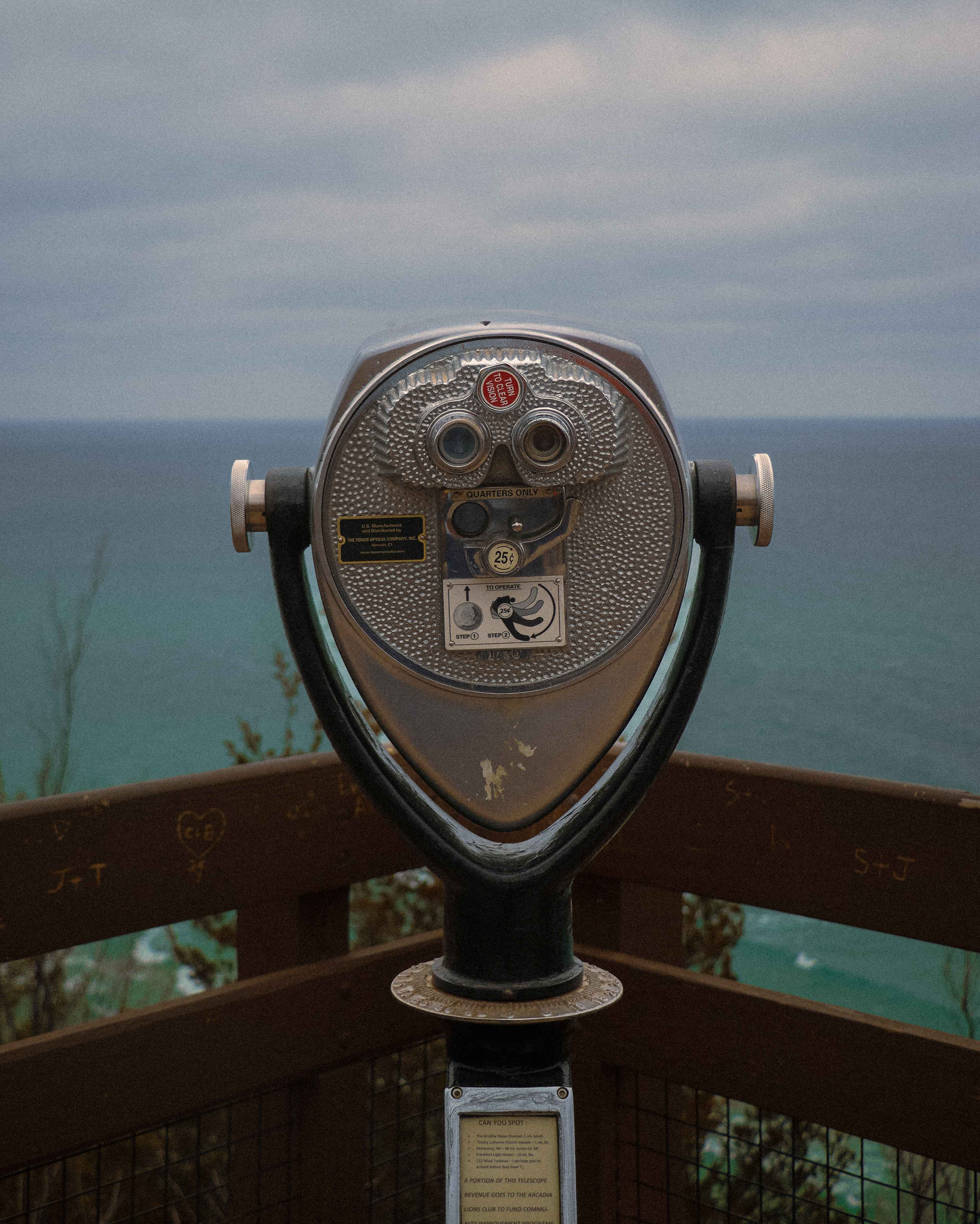 Lookout at Inspiration point over Lake Michigan