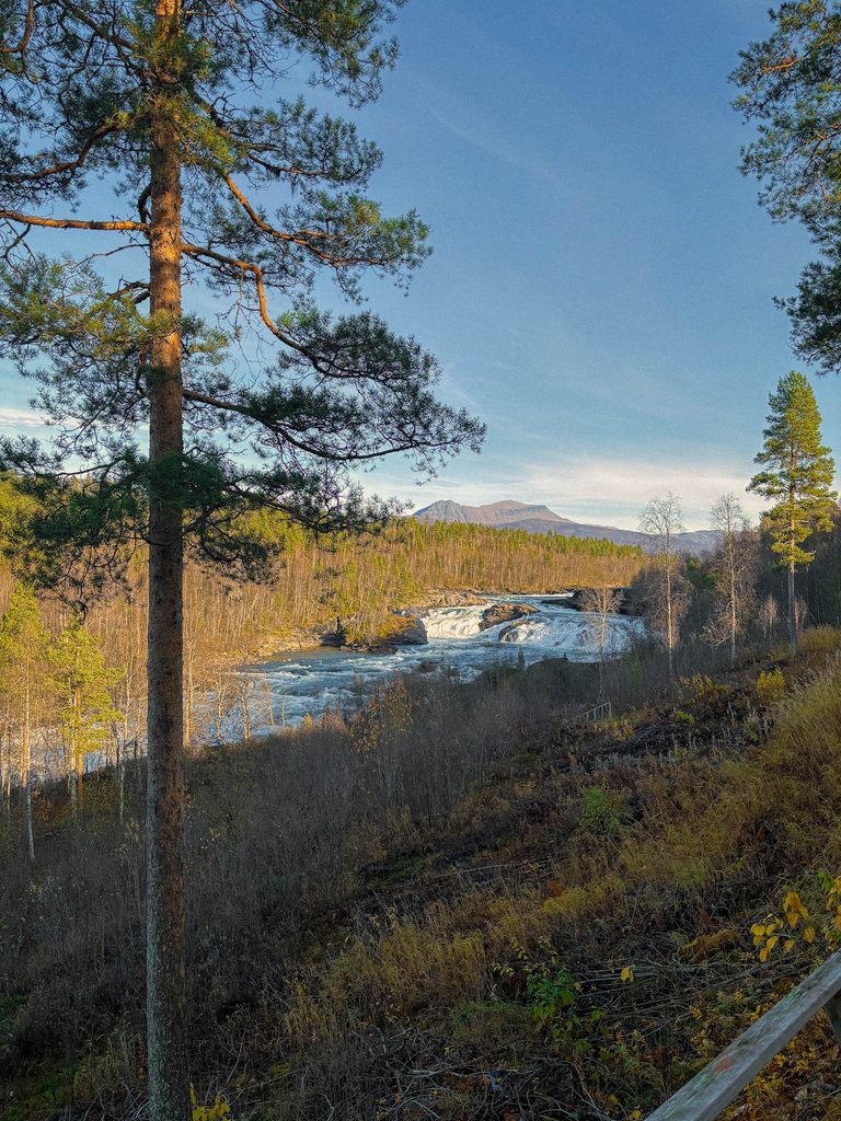 image of norway's national waterfall